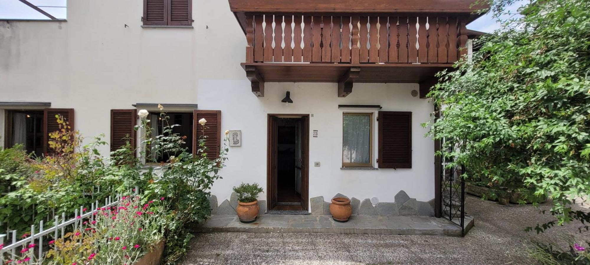 La Villa Di Rudy Ballabio Exterior foto